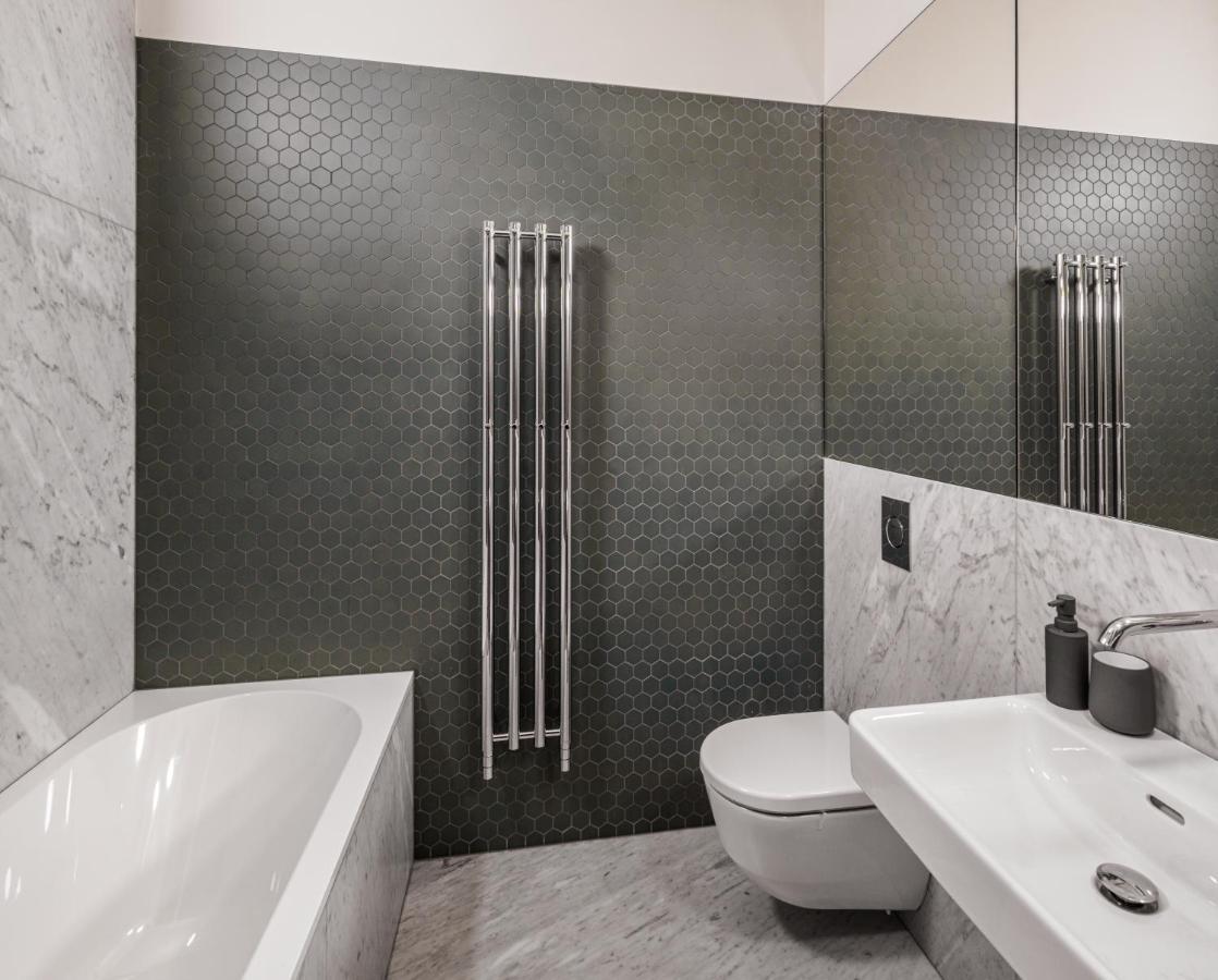 Mn6 Luxury Suites By Adrez Praga Exterior foto